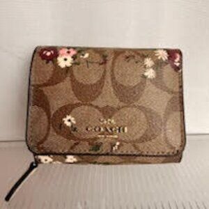 Coach Prairie Flowers Tri-Fold Wallet - EUC